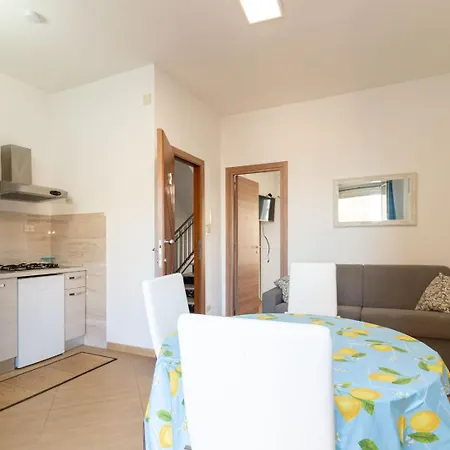 Maison d'hôtes Salsedine Apartments Giardini-Naxos